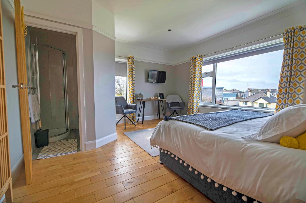 Hotel Larkhill House Portrush Exterior foto