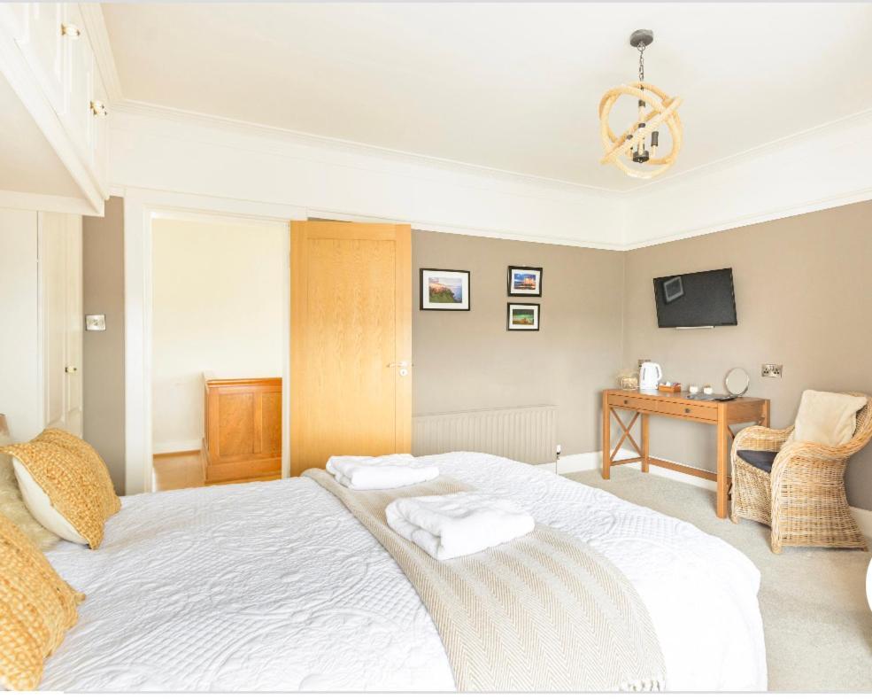 Hotel Larkhill House Portrush Exterior foto